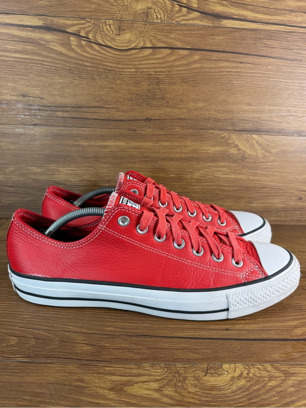 Converse Red Leather Low Top Men's Sneakers Size 11.5 Shoes